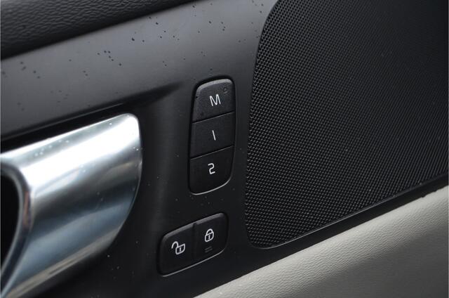 Volvo V60 2.0 T5 Inscription Pilot Assist | Memory stoel | Leer | Trekhaak wegklap | Stoelverwarming | Hout inleg | a.Camera | Carplay