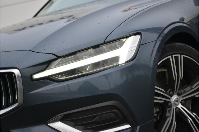 Volvo V60 2.0 T5 Inscription Pilot Assist | Memory stoel | Leer | Trekhaak wegklap | Stoelverwarming | Hout inleg | a.Camera | Carplay