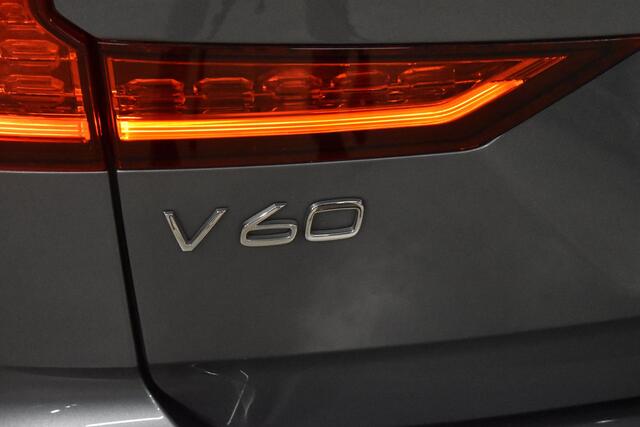 Volvo V60 T6 310PK Automaat AWD Inscription / Intellisafe / Scandinavian line / Stand kachel / Camera achter / Leer