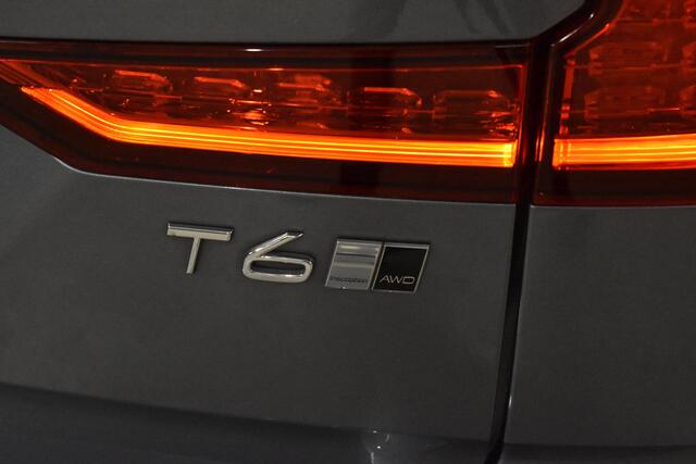 Volvo V60 T6 310PK Automaat AWD Inscription / Intellisafe / Scandinavian line / Stand kachel / Camera achter / Leer
