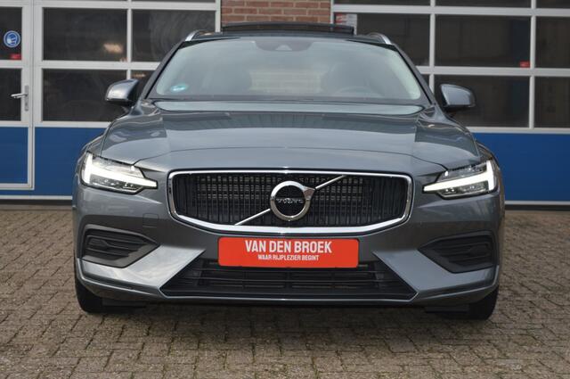 Volvo V60 2.0 T5 Momentum | AUT - PANODAK - NAVI