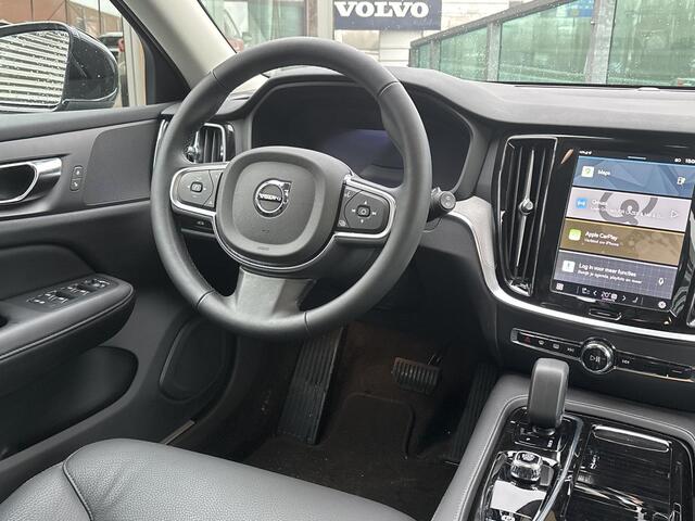 Volvo V60 2.0 T6 Plug-in hybrid AWD Essential Edition Hybrid, Automaat, Driver assist, Leder, Stoelverwarming, Stuurverwarming, Trekhaak semi elektrisch inklapbaar, BLIS, Pilot assist
