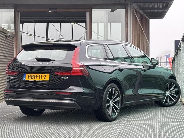 Volvo V60 2.0 T6 Plug-in hybrid AWD Essential Edition Hybrid, Automaat, Driver assist, Leder, Stoelverwarming, Stuurverwarming, Trekhaak semi elektrisch inklapbaar, BLIS, Pilot assist