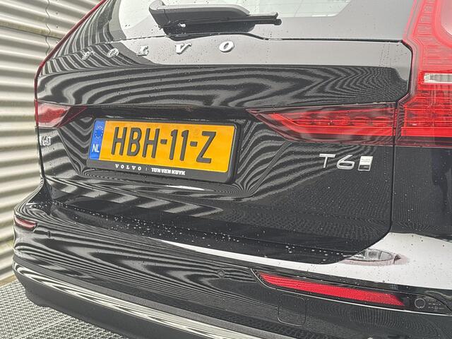 Volvo V60 2.0 T6 Plug-in hybrid AWD Essential Edition Hybrid, Automaat, Driver assist, Leder, Stoelverwarming, Stuurverwarming, Trekhaak semi elektrisch inklapbaar, BLIS, Pilot assist