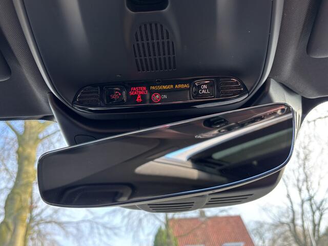 Volvo V60 T6 Recharge AWD Inscription Head-Up Keyless Pano Pilot Assist
