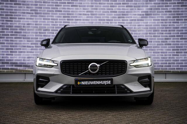 Volvo V60 2.0 B4 Plus Dark | Adaptive Cruise Control | Panoramadak | 19" | Camera | Apple Carplay | Memory Seats |