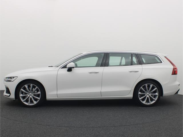 Volvo V60 2.0 T4 Momentum PANORAMADAK / FULL LED / CARPLAY / HARMAN-KARDON / CAMERA / DAB+ / NL-AUTO