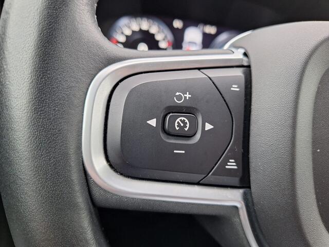 Volvo V60 2.0 T6 Recharge AWD R-Design Plug In Hybrid | PHEV | Carplay | Camera | Navi | Cruise Control | DAB | Spraakbediening |