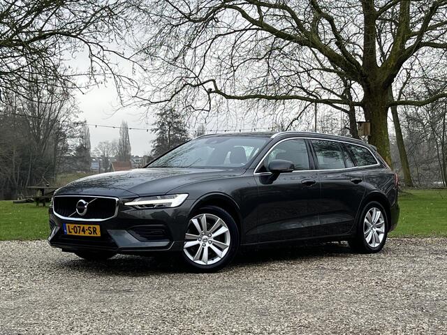 Volvo V60 B3 Momentum Business, Camera, Leer, Trekhaak