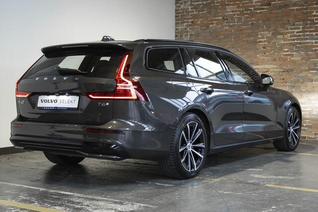 Volvo V60 T6 Plug-in hybrid AWD Plus Dark | Harman Kardon premium audio | Panoramadak | BLIS | Adaptive cruise control | Stoelverwarming | 360° parkeercamera | Parkeersensoren voor + achter | Google infotainment |
