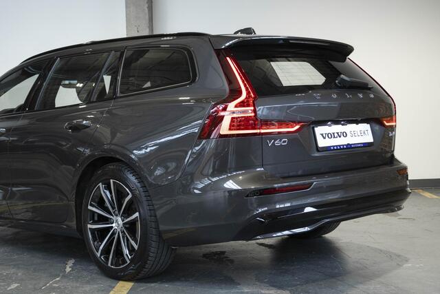 Volvo V60 T6 Plug-in hybrid AWD Plus Dark | Harman Kardon premium audio | Panoramadak | BLIS | Adaptive cruise control | Stoelverwarming | 360° parkeercamera | Parkeersensoren voor + achter | Google infotainment |