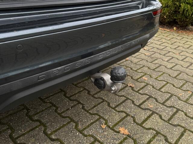 Volvo V60 Cross Country 2.0 T5 AWD Pro - Panoramadak - leer - camera