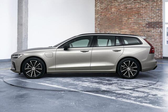 Volvo V60 T6 Automaat Plug-in hybrid AWD Plus Dark Volvo V60 T6 Automaat Plug-in hybrid AWD Plus Dark