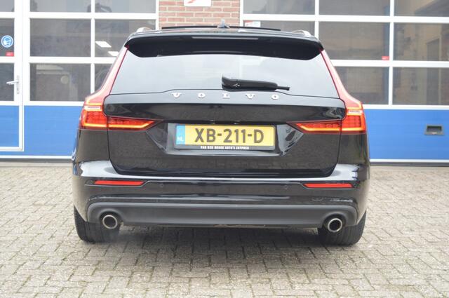 Volvo V60 2.0 T5 Momentum | AUT - PANODAK - NAVI
