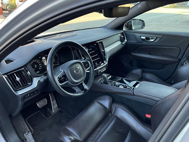 Volvo V60 2.0 T6 Recharge AWD R-Design | 19'' | Styling Pack | Pano