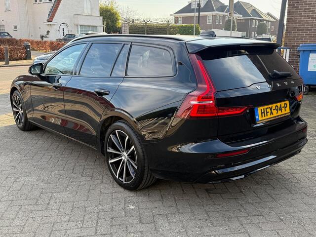 Volvo V60 2.0 T6 350 pk Recharge AWD Plus Dark Long Range