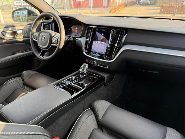 Volvo V60 2.0 T6 350 pk Recharge AWD Plus Dark Long Range