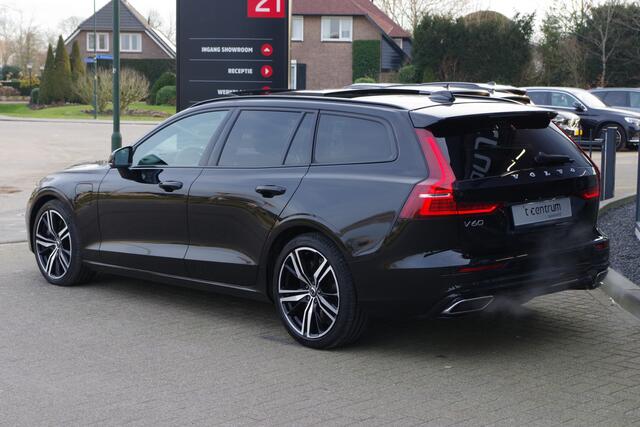 Volvo V60 2.0 T6 Recharge 340 PK AWD R-Design PHEV, Panoramadak, Bowers & Wilkinson Sound, 360 Camera, 4 x Stoelverwarming, Adap. Cruise Control