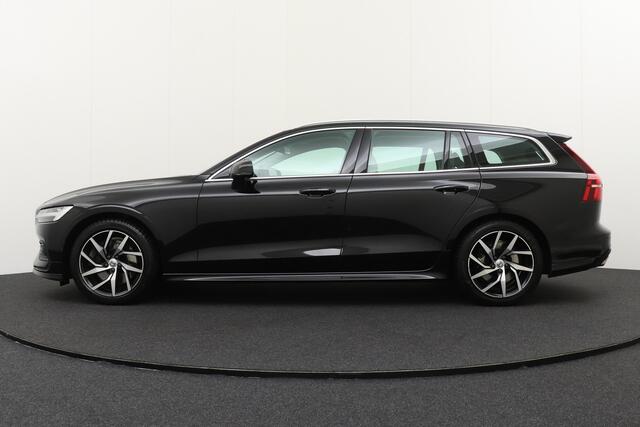 Volvo V60 2.0 T5 Business+ 251 PK Trekhaak Carplay Navi LMV 18' H-Leder