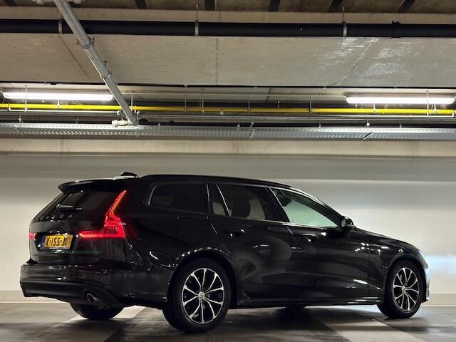 Volvo V60 2.0 B3 - automaat - cruise - Navi -