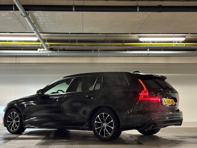 Volvo V60 2.0 B3 - automaat - cruise - Navi -
