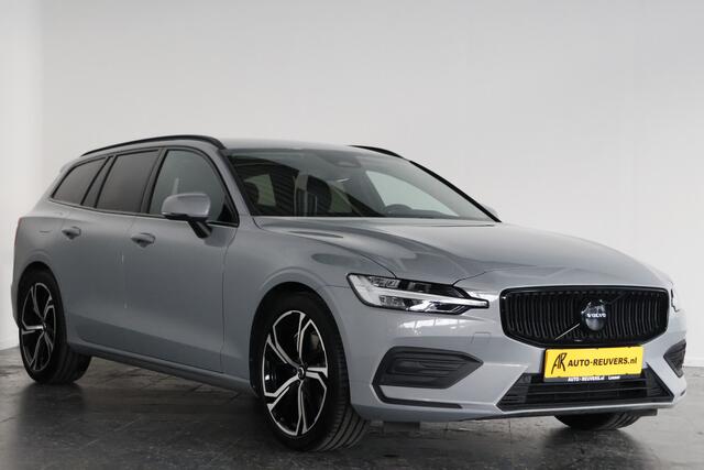 Volvo V60 2.0 B3 Core Edition / LED / Leder / Pilot Assist / CarPlay / DAB