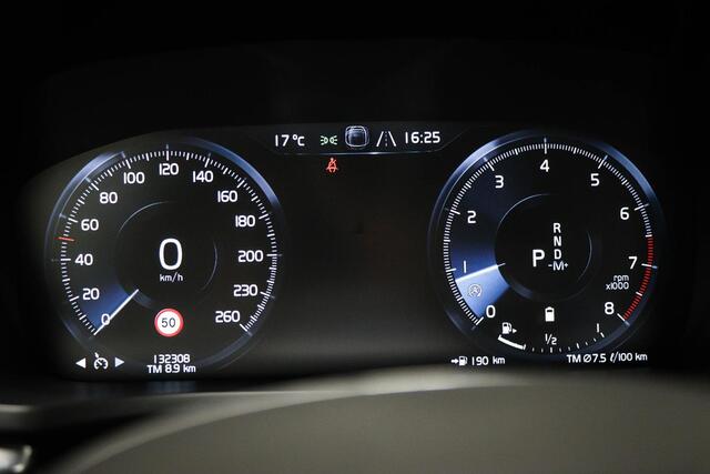 Volvo V60 2.0 B3 Momentum Advantage | PARK ASSIST PACK | LED | DAB | APPLE | CAMERA