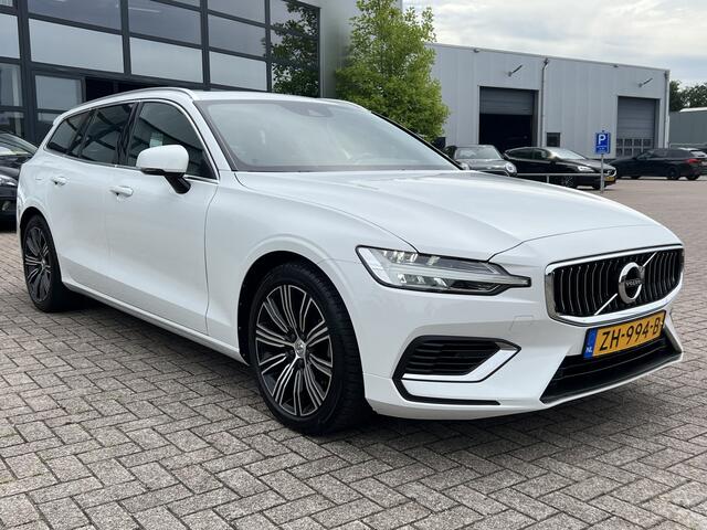 Volvo V60 2.0 T8 Twin Engine 390 pk AWD Inscription Panoramadak Trekhaak Leder Stoelverwarming Standkachel Led Koplampen Apple Carplay Android Auto NL Auto 1e Eigenaar Plug in Hybride BTW Auto