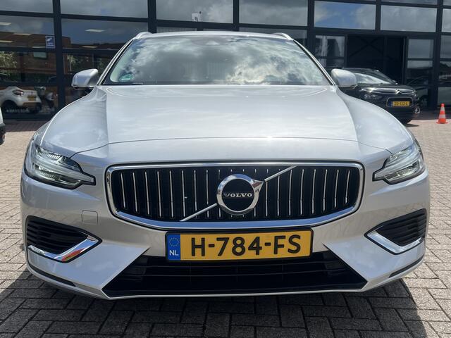 Volvo V60 2.0 T6 340 pk Twin Engine AWD Inscription Navigatie Sportstoelen Stoelverwarming Camera Elek. Bestuurderstoel Leder Trekhaak Dab Carplay NL Auto 1e Eigenaar Plug in Hybride BTW Auto