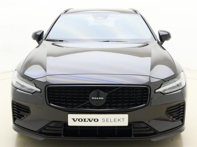 Volvo V60 T6 350pk AWD Plus Dark / 20 Inch / Stylingkit / Heico verlagingset / Elek stoelen / H&K Audio / 360 Camera / Sportstoelen.