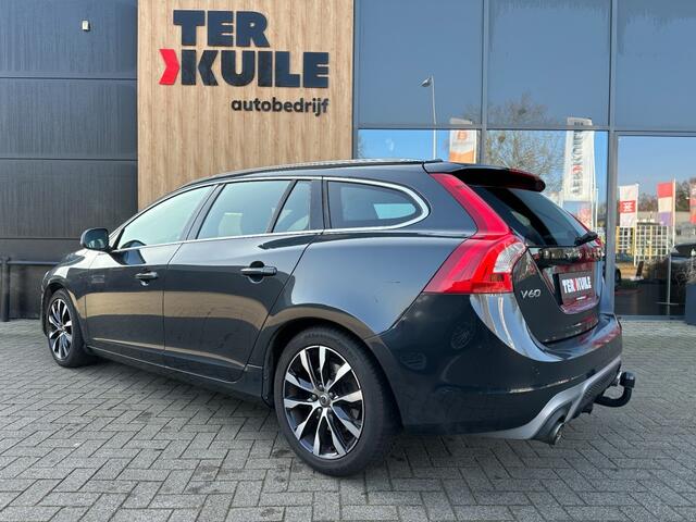 Volvo V60 2.0 T3 Nordic+ R-Design / dealer ond.