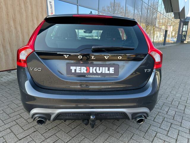 Volvo V60 2.0 T3 Nordic+ R-Design / dealer ond.