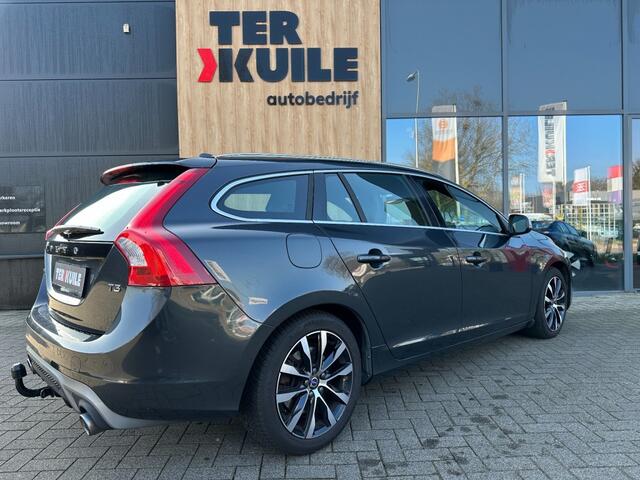 Volvo V60 2.0 T3 Nordic+ R-Design / dealer ond.