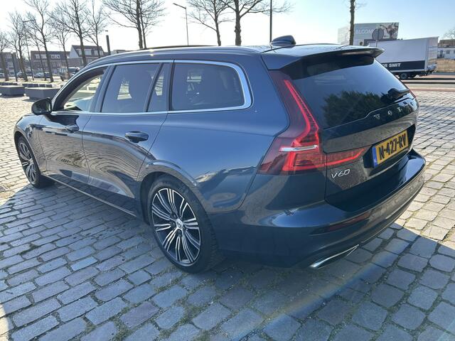 Volvo V60 2.0 T8 Twin Engine AWD R-Design alle opties. bom vol !