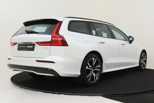 Volvo V60 B4 (M-HYBRID) PLUS DARK -EXTERIEUR STYLING|CAMERA|ADAP.CRUISE|POWER-SEATS|TREKHAAK