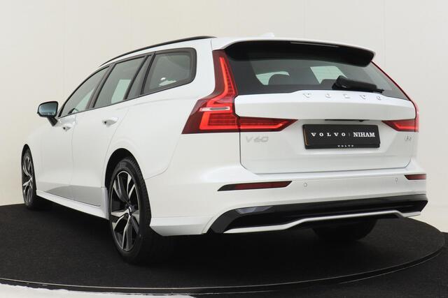 Volvo V60 B4 (M-HYBRID) PLUS DARK -EXTERIEUR STYLING|CAMERA|ADAP.CRUISE|POWER-SEATS|TREKHAAK