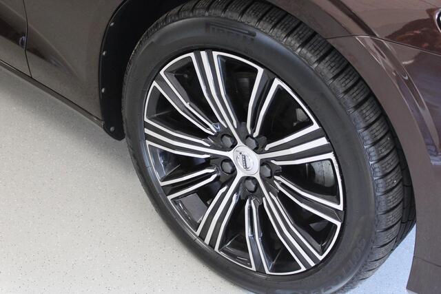 Volvo V60 2.0 T6 Recharge AWD R-Design | BLIS | STOEL+STUUR-VERW | 18'LMV | ACC | E-KLEP | CAM | NAVI | CLIMA | PDC |