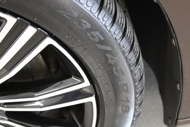 Volvo V60 2.0 T6 Recharge AWD R-Design | BLIS | STOEL+STUUR-VERW | 18'LMV | ACC | E-KLEP | CAM | NAVI | CLIMA | PDC |
