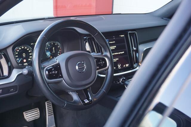 Volvo V60 2.0 T4 R-Design | Polestar Engineered Upgrade | ACC | Leder | Camera | Origineel NL |