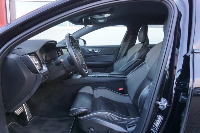Volvo V60 2.0 T4 R-Design | Polestar Engineered Upgrade | ACC | Leder | Camera | Origineel NL |