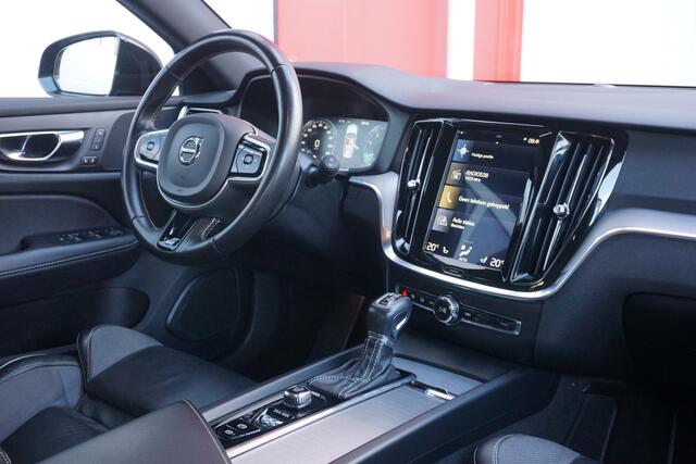 Volvo V60 2.0 T4 R-Design | Polestar Engineered Upgrade | ACC | Leder | Camera | Origineel NL |
