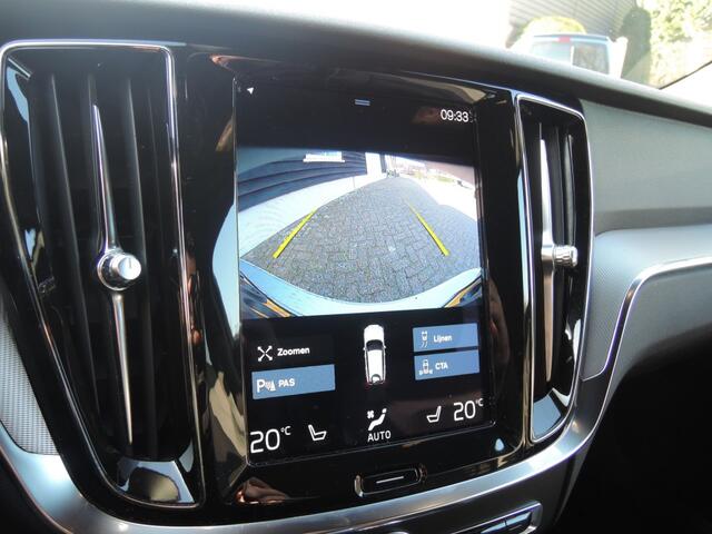 Volvo V60 2.0 B4 R-DESIGN