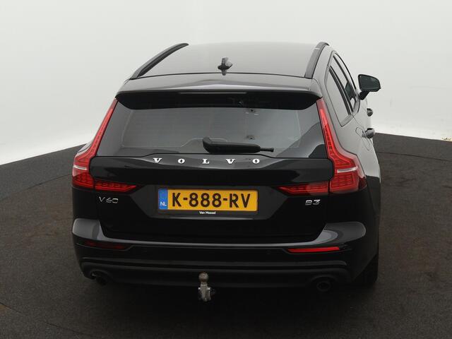 Volvo V60 2.0 B3 Momentum Advantage | Navigatie | Trekhaak | Camera