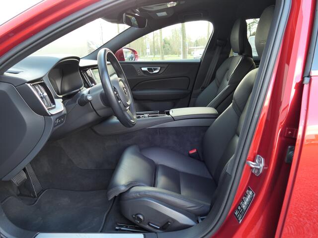 Volvo V60 T6 Twin Engine AWD Inscription 12 MND garantie / 360° camera / Trekhaak