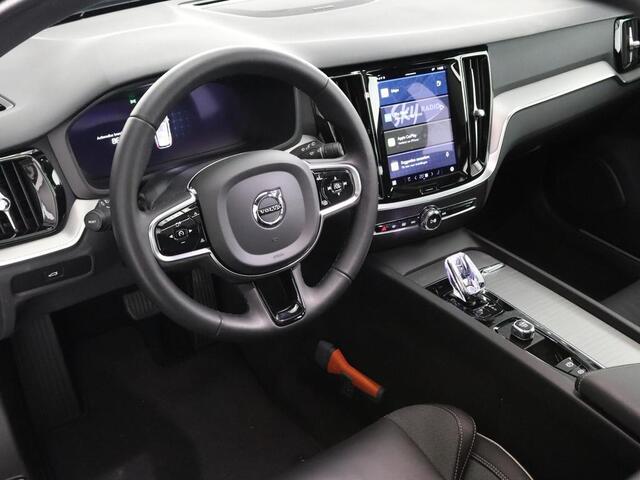 Volvo V60 B3 Plus Dark Harman/Kardon 360 Camera Trekhaak