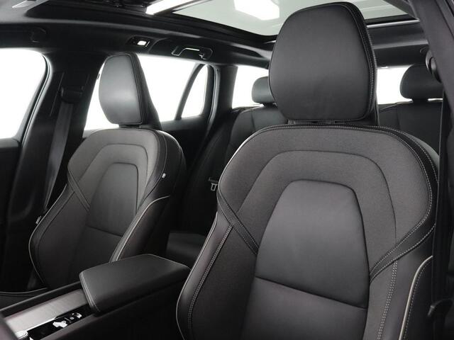 Volvo V60 B3 Plus Dark Harman/Kardon 360 Camera Trekhaak