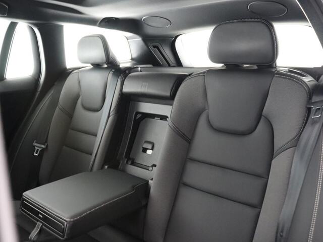 Volvo V60 B3 Plus Dark Harman/Kardon 360 Camera Trekhaak