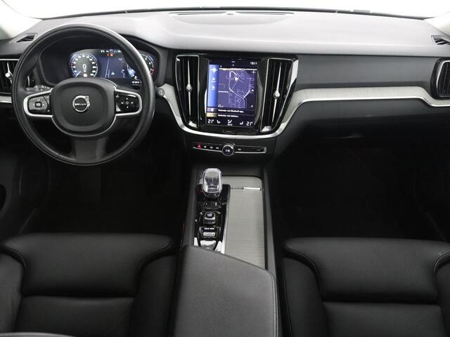 Volvo V60 B4 Inscription ACC Standkachel Park.Camera