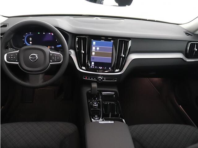 Volvo V60 T6 Essential Long Range Plug-in hybrid AWD ACC