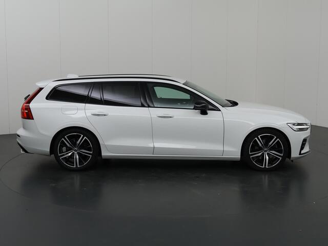 Volvo V60 2.0 B3 R-Design | Lederen Bekleding | Stoel/Stuurwielverwarming | LED Koplampen | Elekt. verstelbare stoel met geheugen